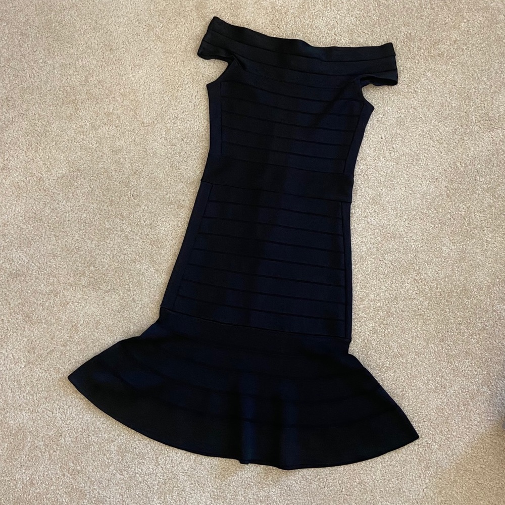 FRENCH CONNECTION - Black Dress - size 4